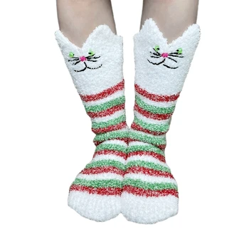 Bayan rahat bulanık mürettebat çorap Noel çizgili Sevimli nakış terlik çorap