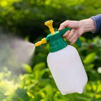 2L El Çim Basınç Pompası Püskürtücü Ayarlanabilir Pirinç Meme Manuel bahçe pülverizatör Ev Temizlik için Bahçe Sulama Araba Yıkama