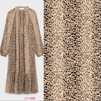 Baskılı Polyester Saten Kumaş Avrupa Marka Moda Tasarımı Dökümlü Yumuşak Şifon Kumaş